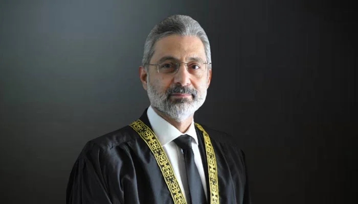 President Alvi approves Justice Qazi Faez Isa’s appointment as next CJP